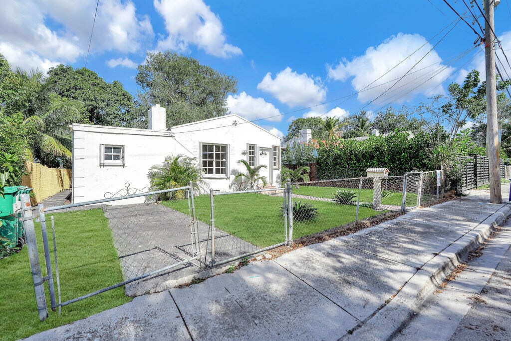 Building Photo - 45 NW 48th St