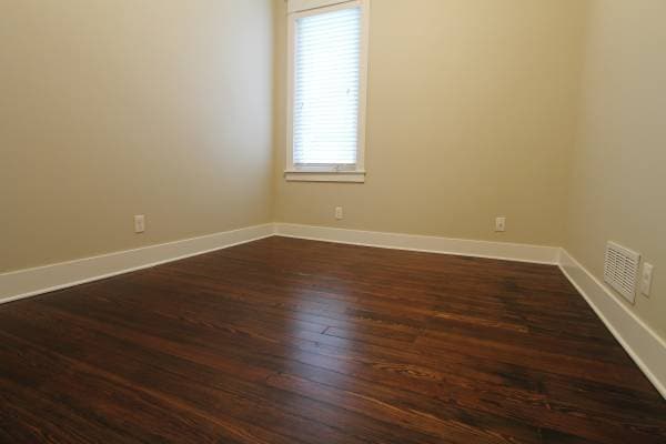 Building Photo - The Big Master 3 bedroom home-- A Must-See at the Cottages on Vinton. Reserve Now!