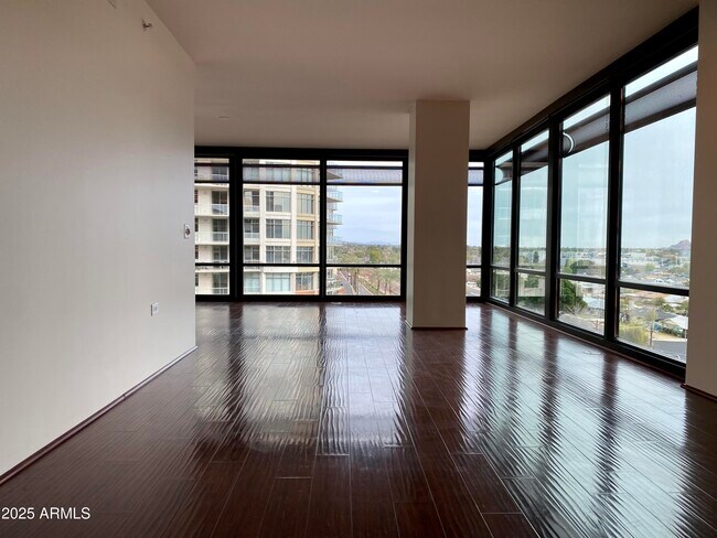 Building Photo - 4808 N 24th St