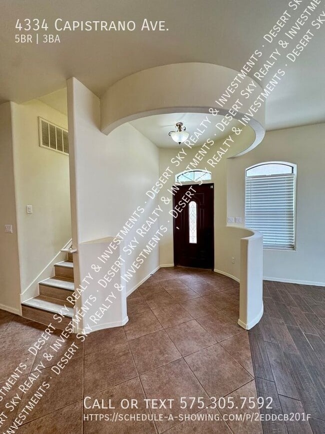 Building Photo - 4334 Capistrano Ave