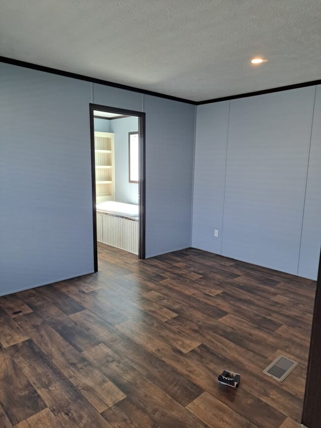 Building Photo - New 3 bedroom x 2 bath Manufactured Home in Callaway