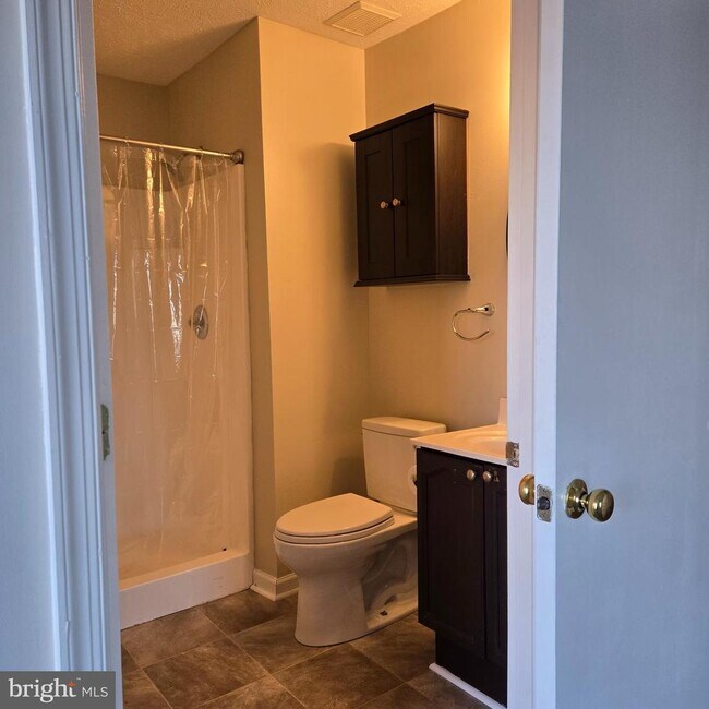 Building Photo - 129 Brookland Terrace