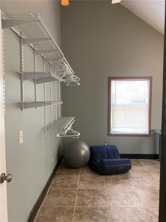 Building Photo - 1256 Chambers Rd