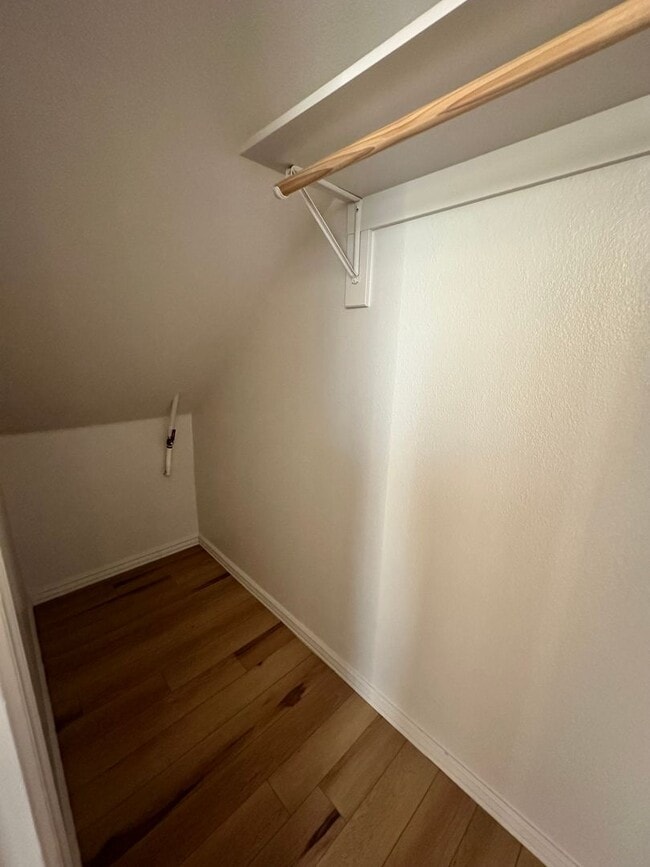 Building Photo - 3915 Washington Ave