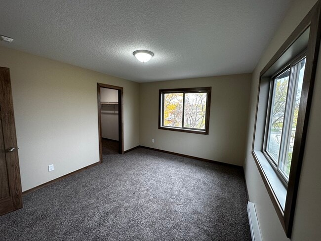 Building Photo - 3rd Ave Apartments