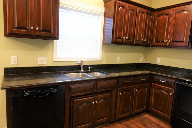 Building Photo - 200 State Rd S-42-2591