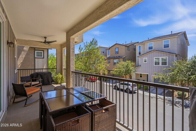 Building Photo - 674 W Flintlock Way