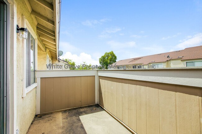 Building Photo - Charming 2-Bed Condo in Gated Cypress Community with Pool & Balcony
