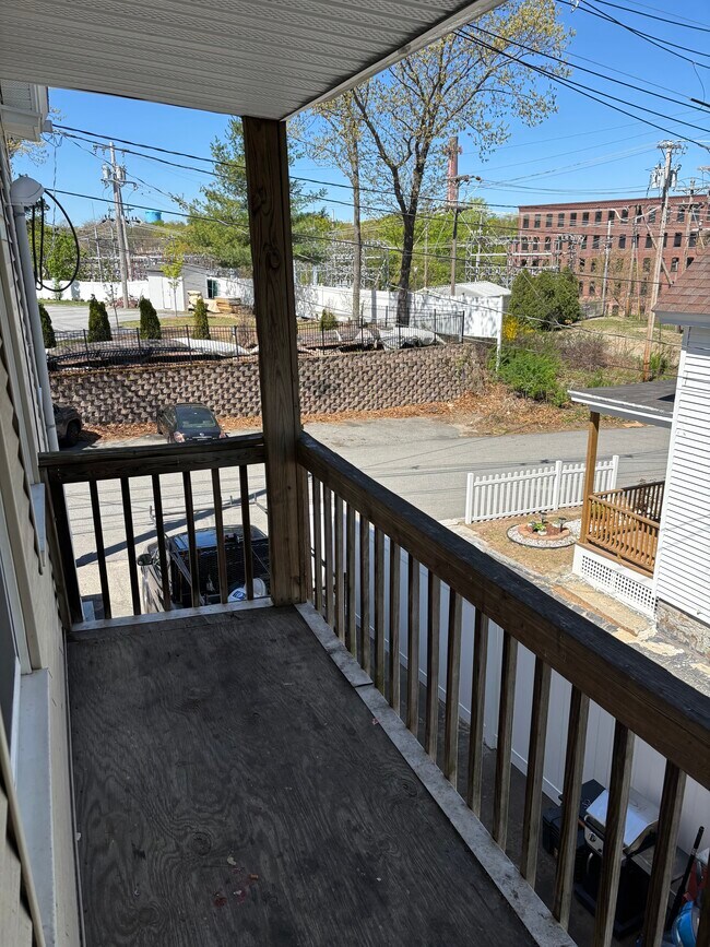 Building Photo - Quigley Ave