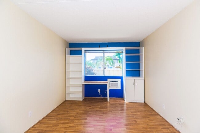 Building Photo - Suncrest in Ewa Gentry: 1-bed, 1-bath, 2-parking - PET Friendly !