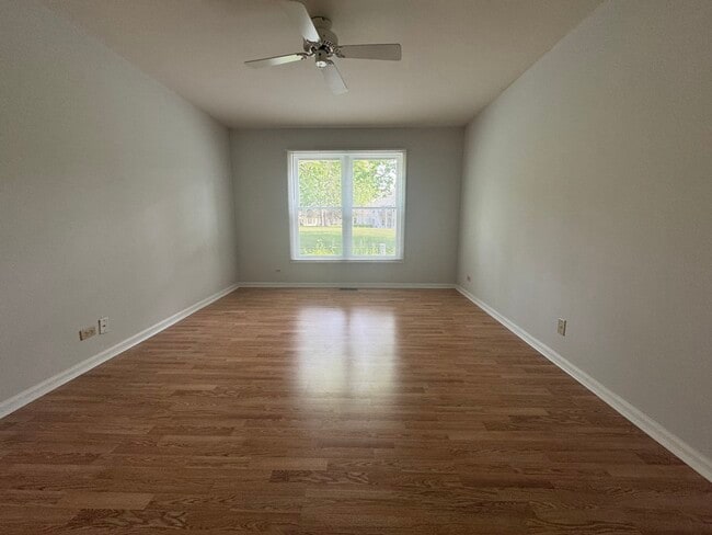 Building Photo - 2515 Live Oak Ln