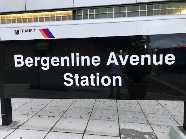 Building Photo - 1120 50th St