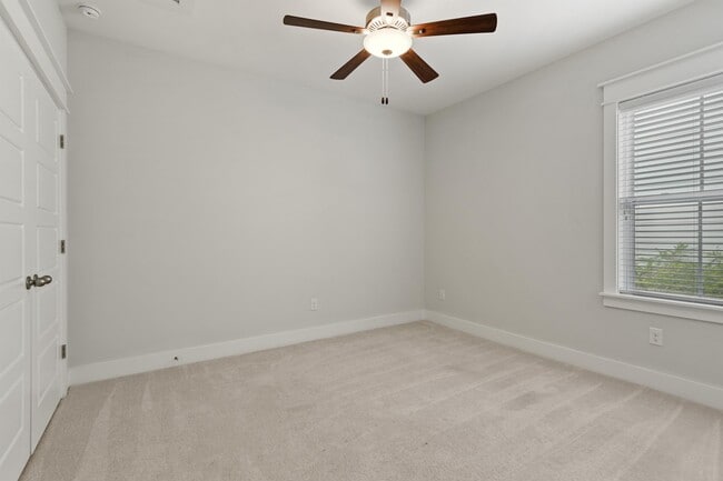 Building Photo - 3953 Bessemer Rd