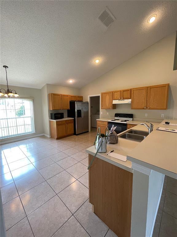 Building Photo - 207 Cranbrook Dr