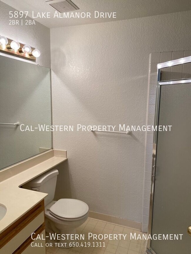 Building Photo - 5897 Lake Almanor Dr
