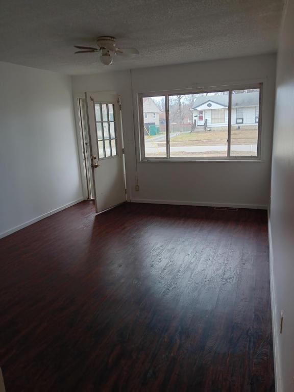 Building Photo - 3131 Clearwater St NW