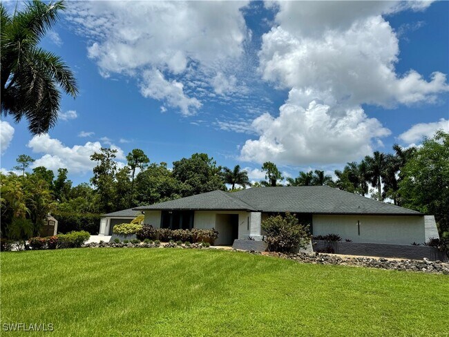 Building Photo - 5580 Cynthia Ln
