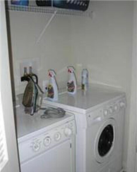 Building Photo - 5603 44th Ave