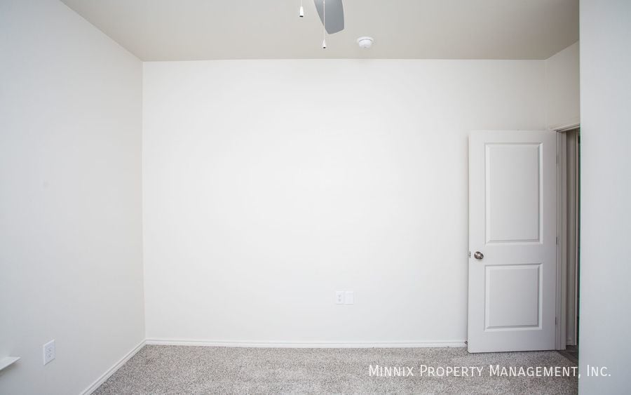 Building Photo - 2619 136th St