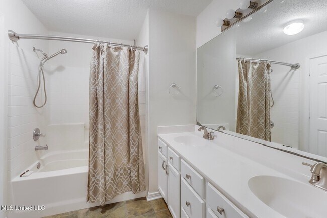 Building Photo - 3612 Miles Ln