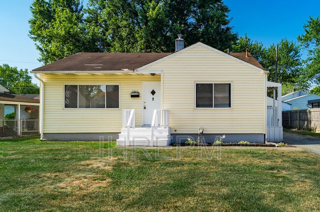Primary Photo - 2063 Belcher Dr