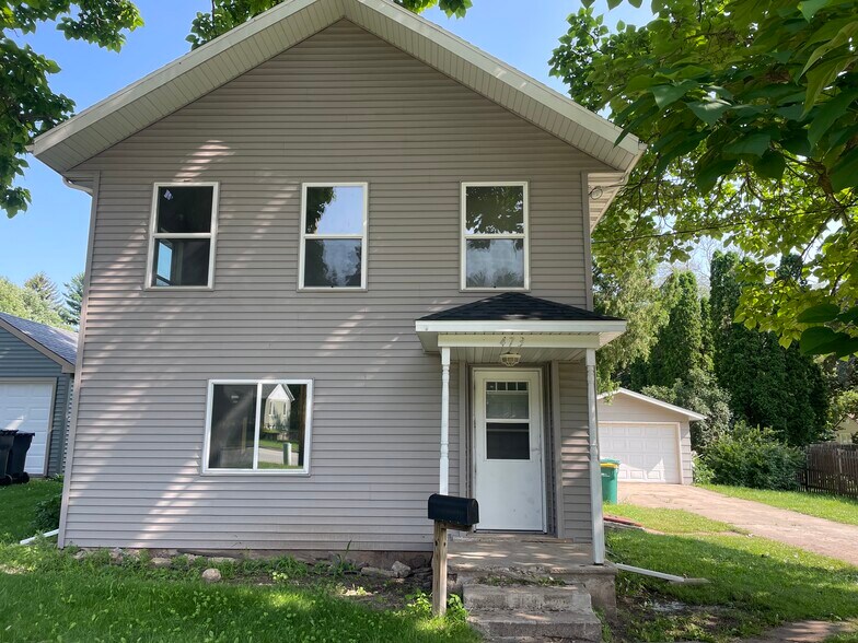 Primary Photo - 473 Broadway