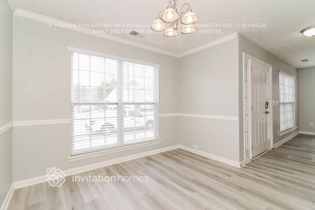 Building Photo - 5447 Somer Mill Rd