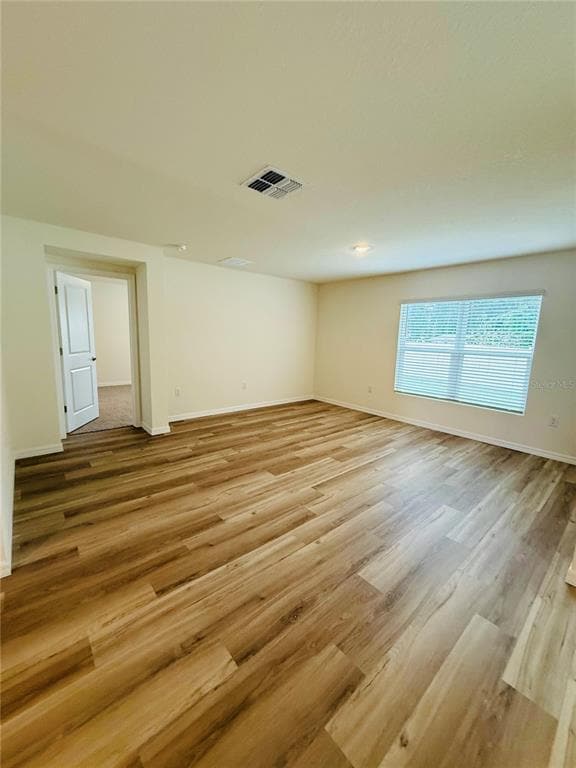 Building Photo - 2924 NE 20th Ter