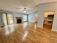 Building Photo - 319 Iberis Dr