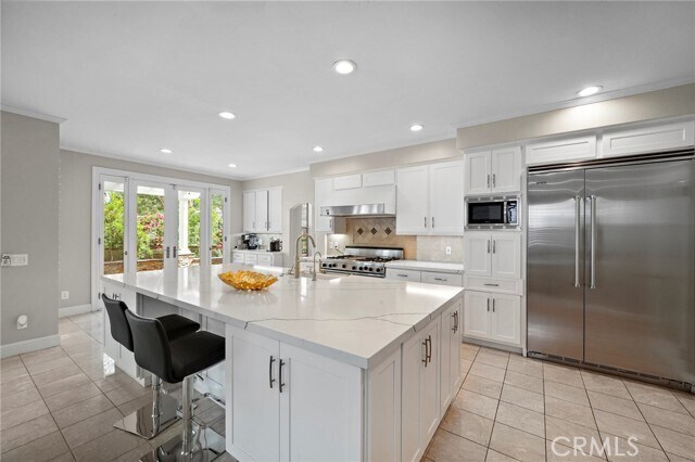 Building Photo - 22645 Hazeltine