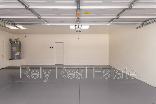 Building Photo - 3447 W Via Montoya Dr