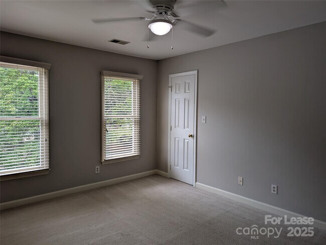 Building Photo - 9125 Old Barnette Pl
