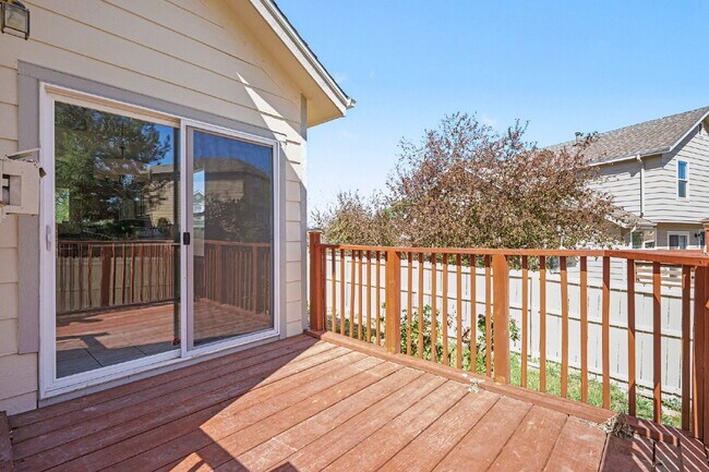 Building Photo - 12584 S Beaver Creek Way
