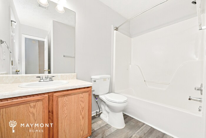Building Photo - 6560 Wellington Chase Ct