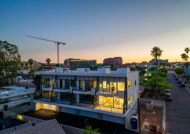 Building Photo - 7407 E Minnezona Ave