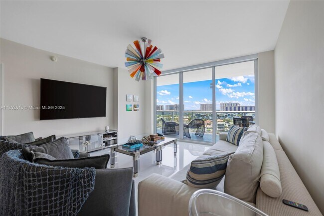 Building Photo - 400 Sunny Isles Blvd