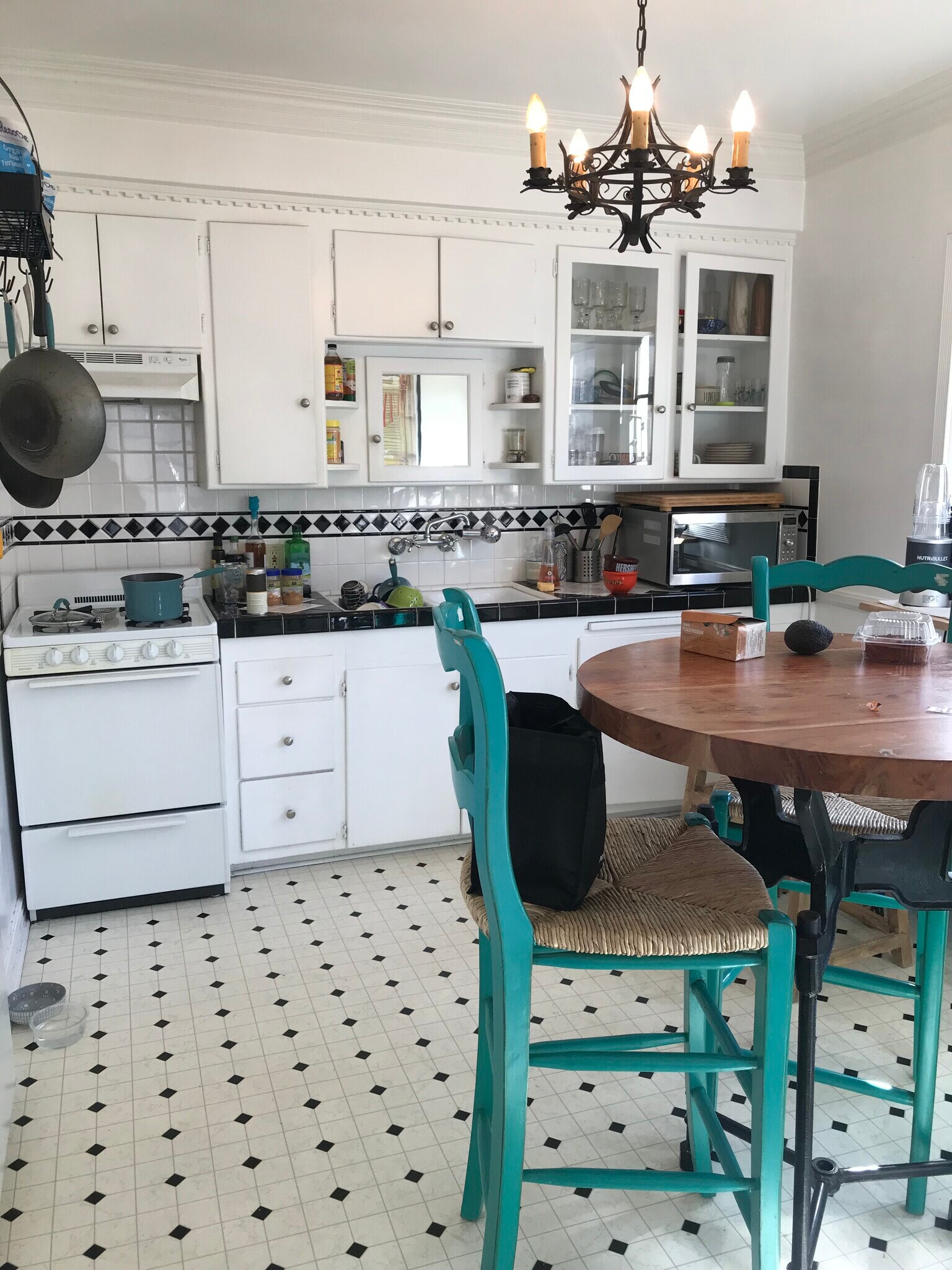 Building Photo - 442 S Detroit St