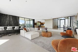 Building Photo - 1731 Summitridge Dr