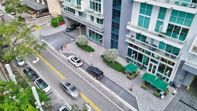 Building Photo - 1080 Brickell Ave