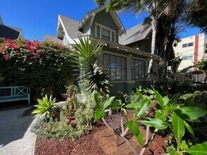 Building Photo - Charming 2-Bedroom Home with Modern Upgrades in Downtown Long Beach
