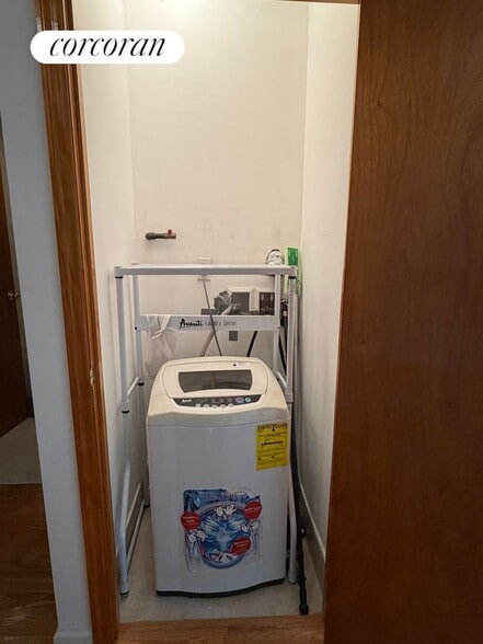 Building Photo - 342 53rd St