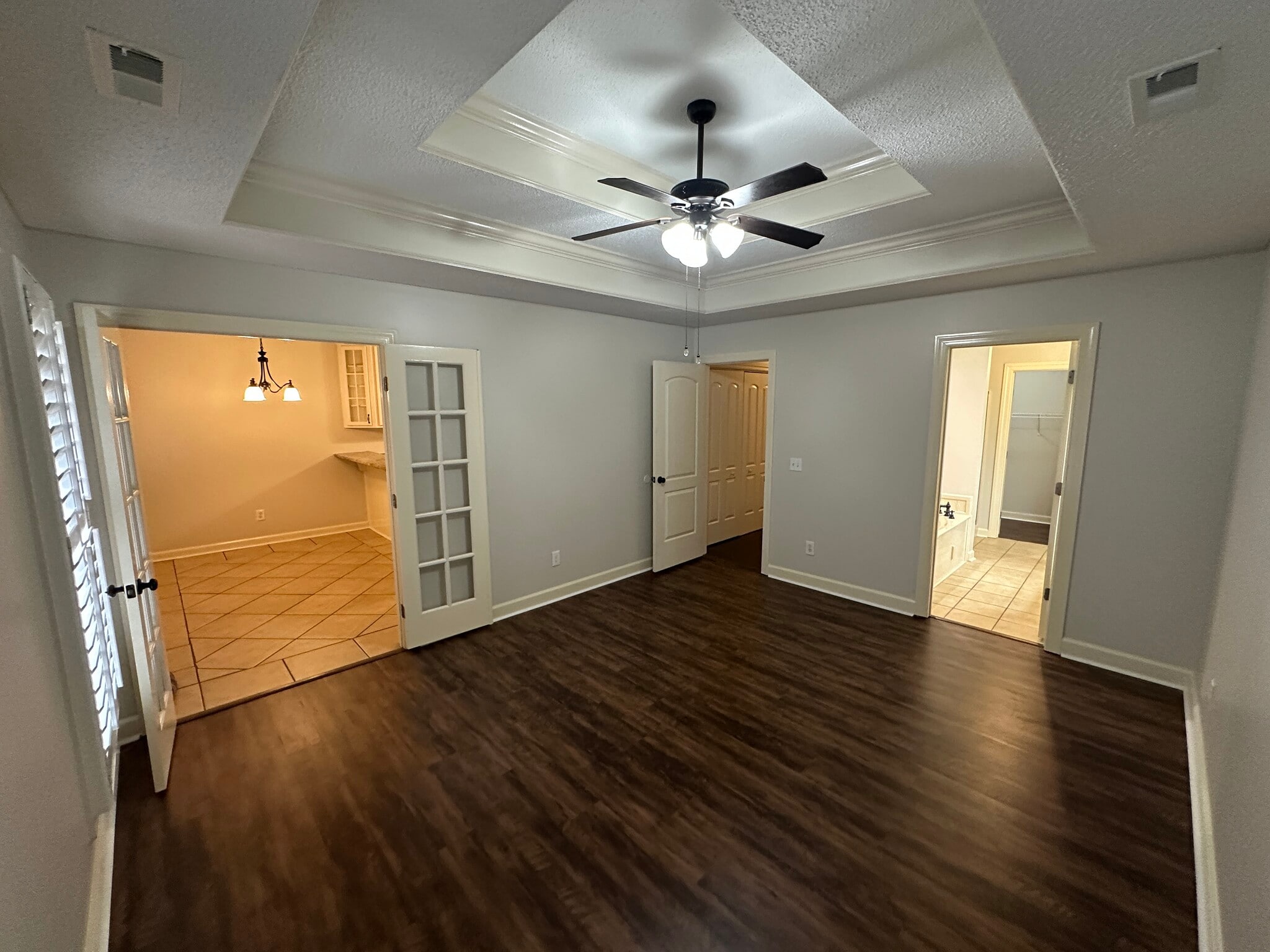 Building Photo - 722 Hobbs Rd SE