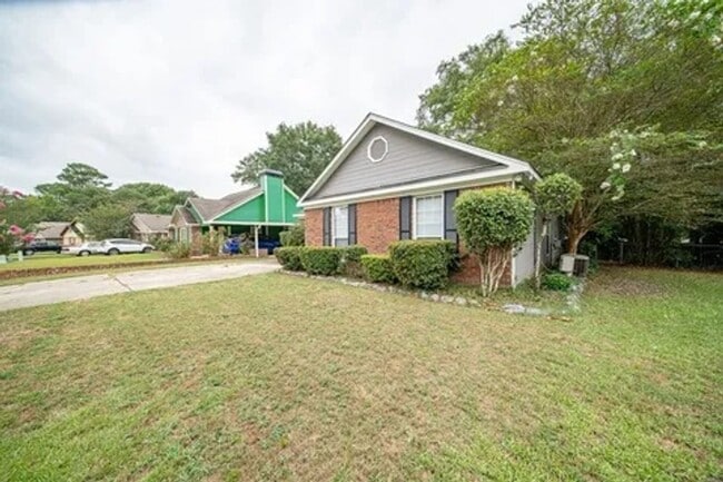 Building Photo - Charming 3BR House in Columbus