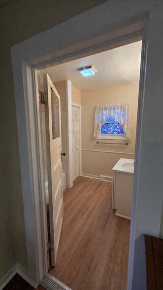 Building Photo - 120 N Harrison St