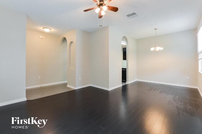 Building Photo - 3960 Andover Cay Blvd