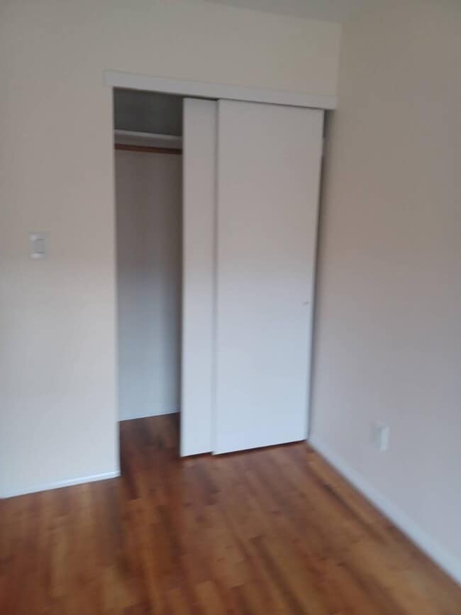 Building Photo - 156-14-156-79 79th St