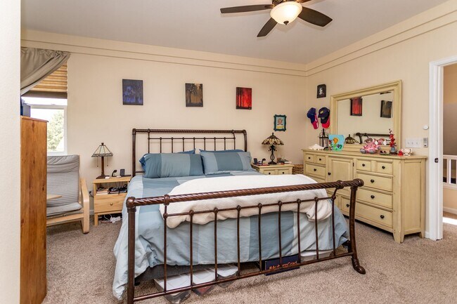 Building Photo - Charming 4-Bedroom Home in Prime Location!!!