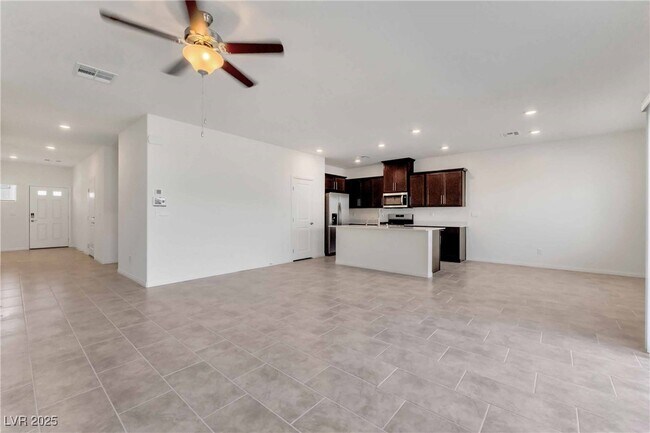 Building Photo - 4131 Agama St
