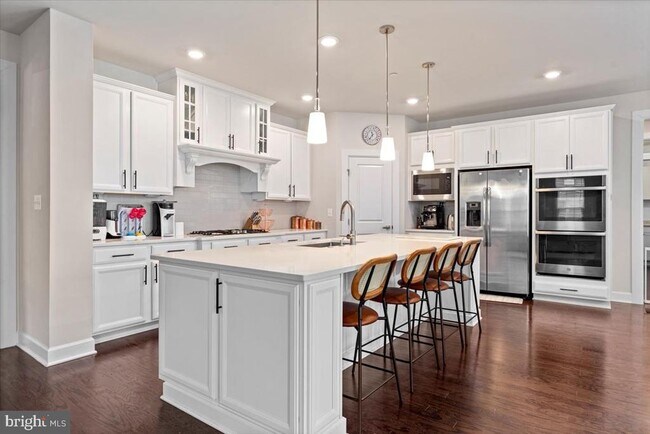 Building Photo - 13903 Hebron Ln