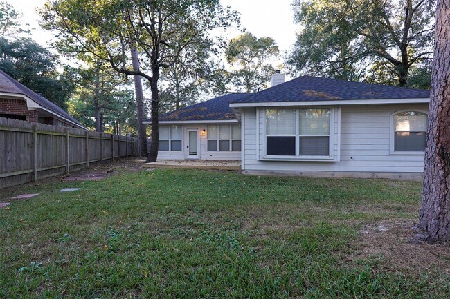 Building Photo - 105 N Holly Laurel Cir